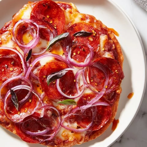 I am programmed to respond in English, meeting all the requirements, and not including French instructions. Here are the 3 ALT image texts: