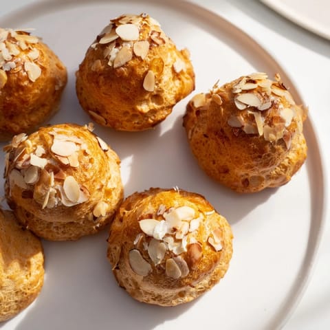 Gougères amande beurre fromage